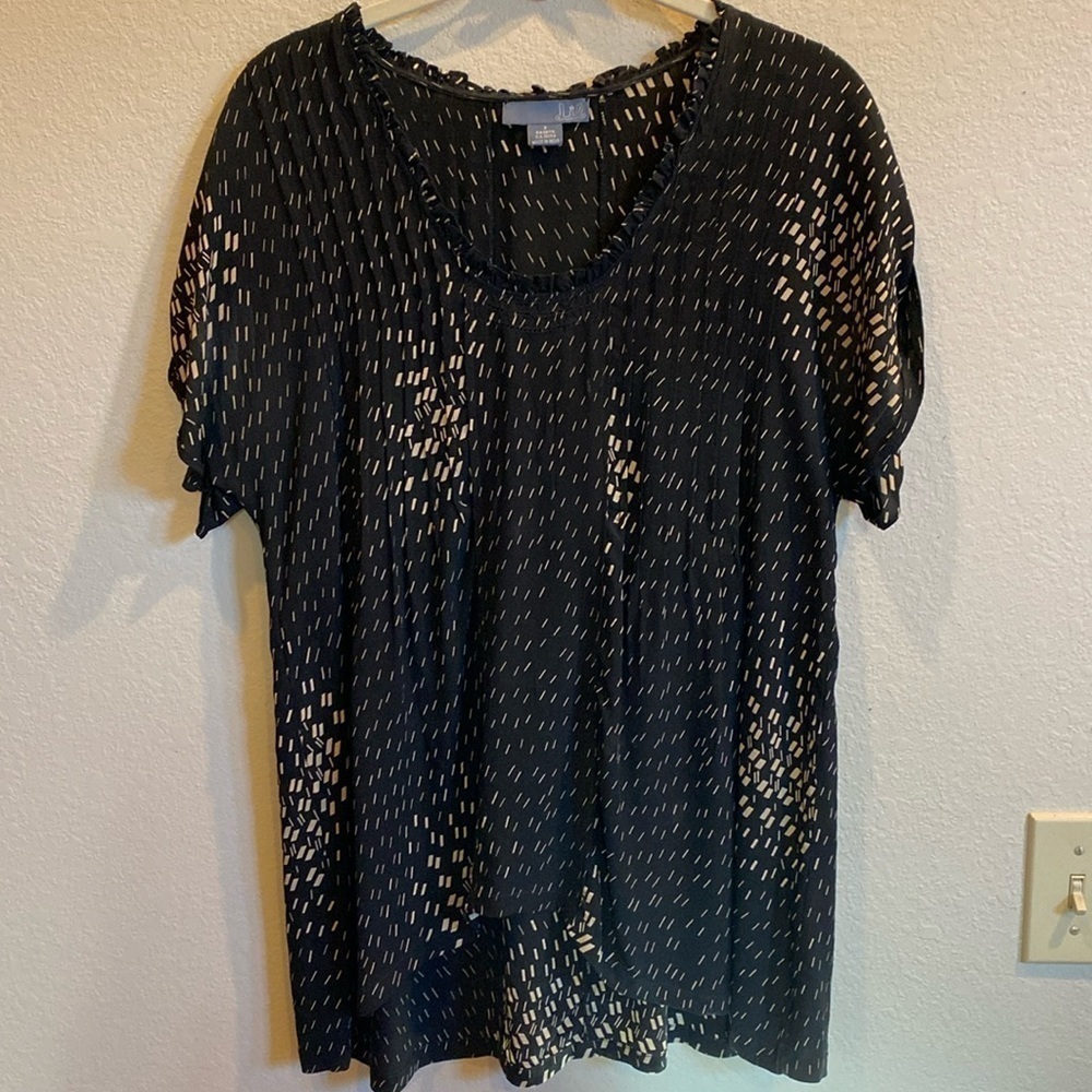 DIL ANTHROPOLOGIE SILK BLOUSE
